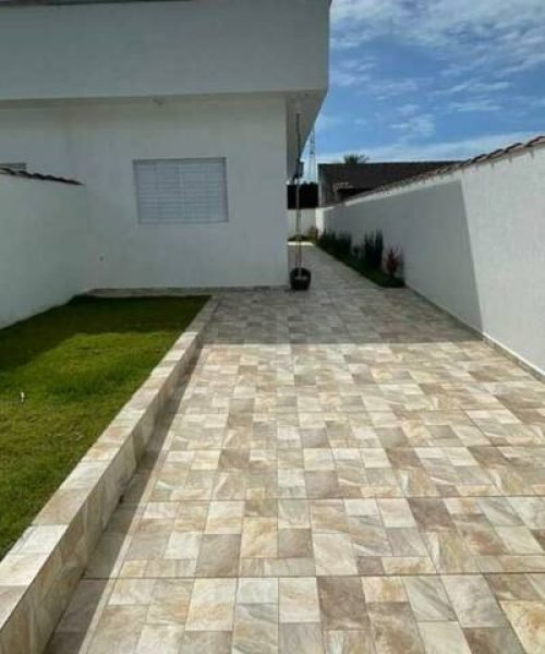 6-quintal-com-piso-antiderrapante-que-imita-pedra-Pinterest